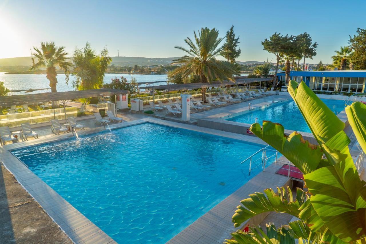 Sifne Thermal Otel Чесме Екстериор снимка